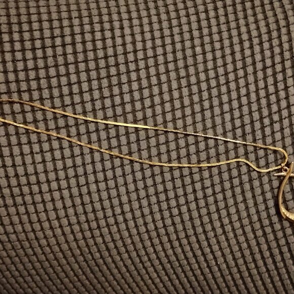 Elegant Gold Bronze Tones Pendant Necklace - Picture 9 of 9